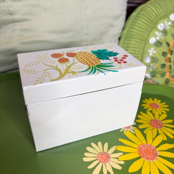 70s Recipe Box - Picture 7 of 9